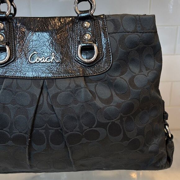 Coach Ashley Signature “C” Logo Sateen Carry-All - Picture 3 of 16